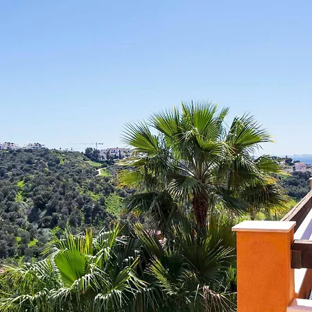 Apartman Relaxing With Pool - Pass The Keys