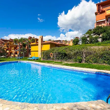 Comfortable With Pool In Pass The Keys *