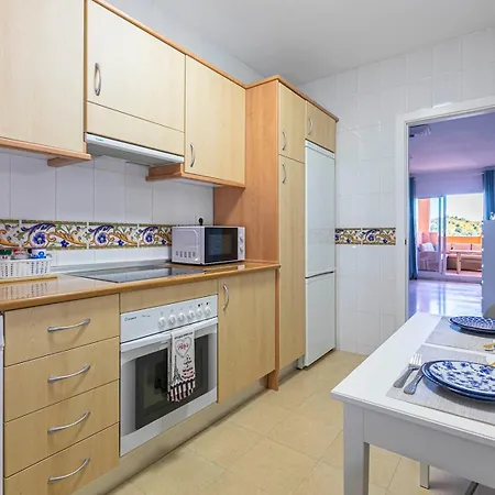 Relaxing With Pool - Pass The Keys *