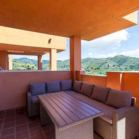 Relaxing With Pool - Pass The Keys *