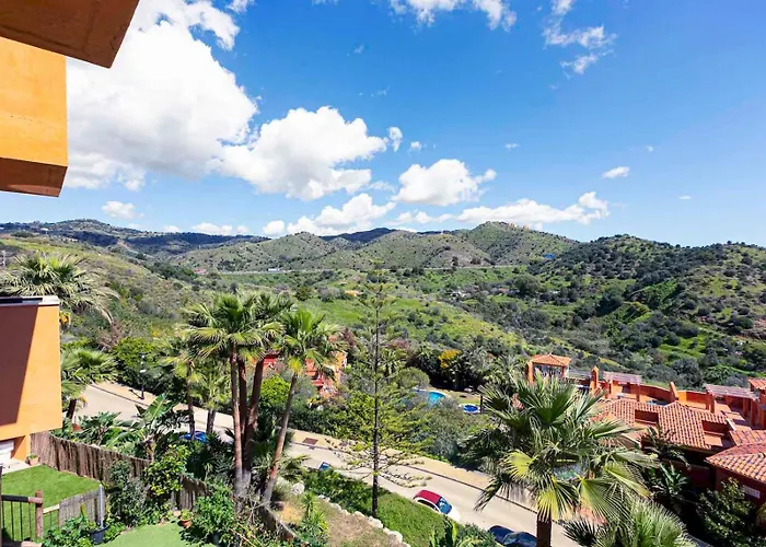 Relaxing With Pool - Pass The Keys Marbella