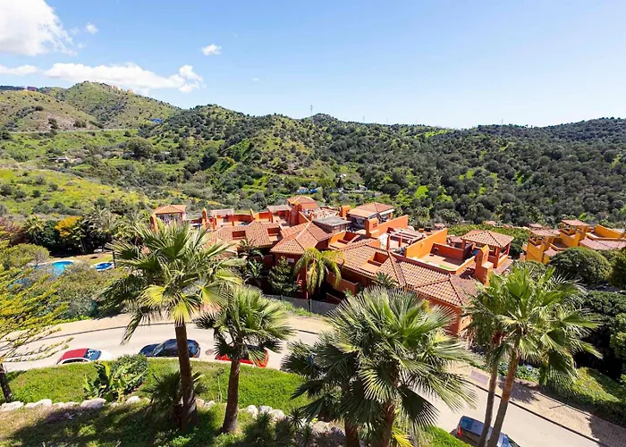 Apartament Relaxing With Pool - Pass The Keys