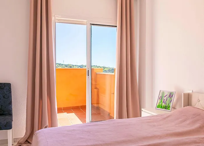 Relaxing With Pool - Pass The Keys Apartament Marbella