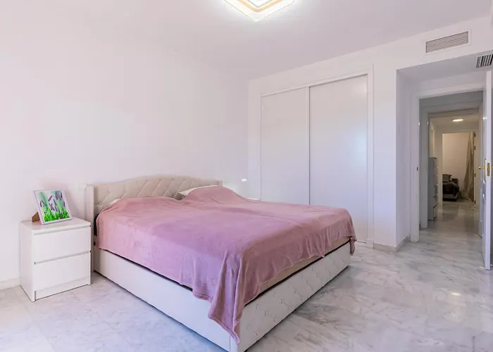 Relaxing With Pool - Pass The Keys Marbella